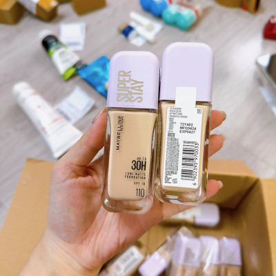 Kem Nền Bắt Sáng, Che Phủ Siêu Nhẹ Mặt Maybelline Superstay Lumi Matte 35ml