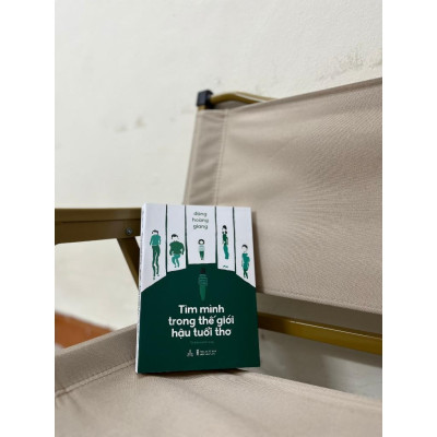 Sách - Tìm Mình Trong Thế Giới Hậu Tuổi Thơ - Đặng Hoàng Giang - Thiện Tri Thức