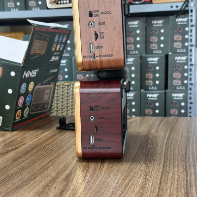 Đài RadioFM-NNS 8898BT thiết kế tân cổ điển, kèm đồng hồ để bàn, bắt sóng FM cực khỏe đầy đủ tính năng nghe nhạc-Hàng Chính Hãng