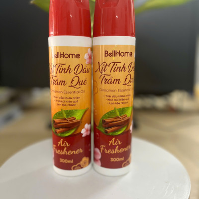 Xịt phòng tinh dầu trầm quế Bellhome 300ml