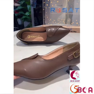 Giày bít mũi công sở nữ cao 4cm RO687 ROSATA tại BCASHOP thiết kế tinh tế nhưng sang trọng, tôn chân và nâng phong cách