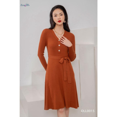 Đầm len cổ tim dáng xòe có đai Emspo DLL0015