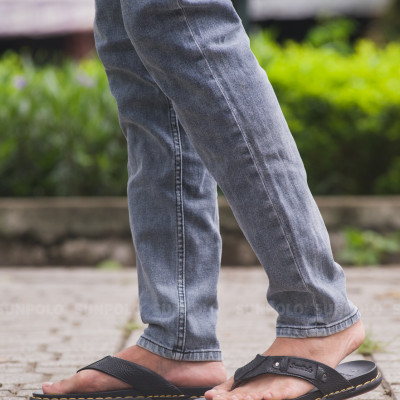 Dép Kẹp Xỏ Ngón Nam Da Bò SUNPOLO KEP204 Êm nhẹ (Đen)