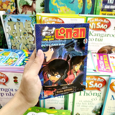 Thám Tử Lừng Danh Conan Hoạt Hình Màu: Nhà Ảo Thuật Với Đôi Cánh Bạc - Tập 1