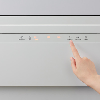 Máy rửa bát để bàn Panasonic NP-TH1WEVN - Có chức năng sấy khô - Hàng chính hãng