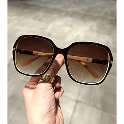Kính râm/Kính mát nữ thời trang cao cấp thiết kế dáng trẻ trung, sành điệu + Tặng hộp đựng , khăn lau