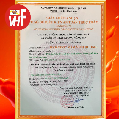 [Date xa] Nước mắm cá cơm Vĩnh Hương 20 độ đạm bình 2 lít 70 năm truyền thống