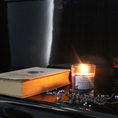 Nến Thơm, Tinh Dầu Coconut-Lavender, Nến Thư Giãn [Ly 300g], Đến Từ Shop R2D, Thành Phần Tự Nhiên, Lành Tính.