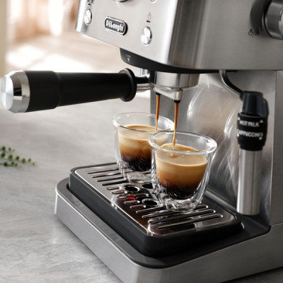 Máy pha cà phê espresso DeLonghi Classic EM450.M - Hàng chính hãng