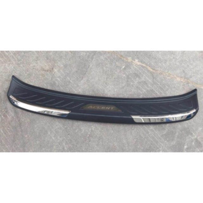 Nẹp chống chầy cốp sau nhựa Dành Cho Accent 2018