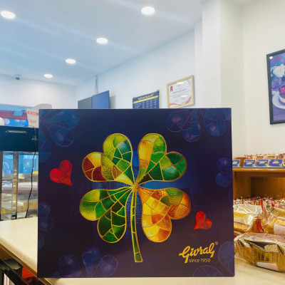 Hộp 4 Bánh Trung Thu Givral Sum Vầy 6 (200gr)