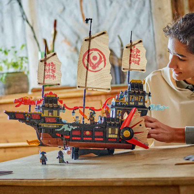 Đồ Chơi Lắp Ráp Thuyền Phiêu Lưu Ninjago LEGO NINJAGO 71848 (2387 chi tiết)