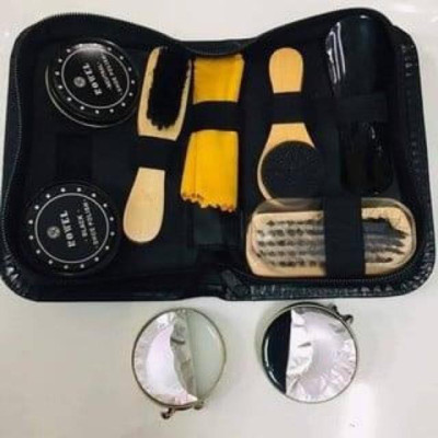 Bộ dụng cụ đánh giày 7 món Linh Chi Bedding kèm 2 hộp xi đánh giày tiện lợi