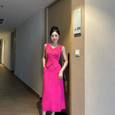 Set áo ghi lê 6 nút kèm chân váy dài