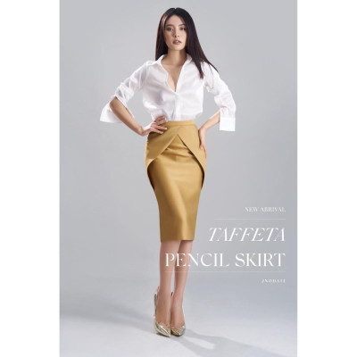 Chân váy bút chì với chi tiết vạt đáp chéo SK017M