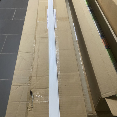 Máng đèn tuyp led 1m2 LEDGOES loại đơn dành cho 1 bóng T8 chất lượng cao