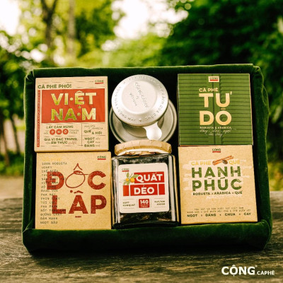 Set quà tặng 2024 Cộng Cà Phê - Set Sắc Xuân Đỏ-SET 16