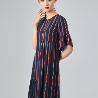 Đầm dáng suông nhún bèo cách điệu Maxivic, La Mộc LM012295