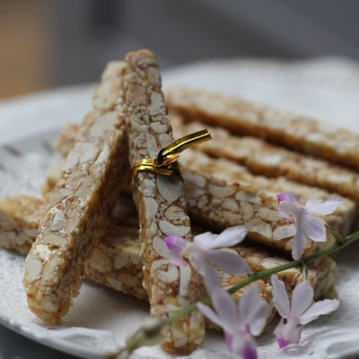 Hạt Lạc Sen Lý Tưởng 400g – Vị Ngon Từ Nông Sản