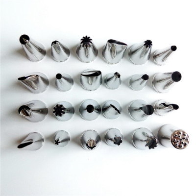 Bộ 24 đuôi bắt bông kem – Bộ dụng cụ làm bánh kem – Mã số 1035