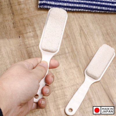 Bàn Chải Chà Gót Chân Bằng Đá San Hô - Nội Địa Nhật Bản