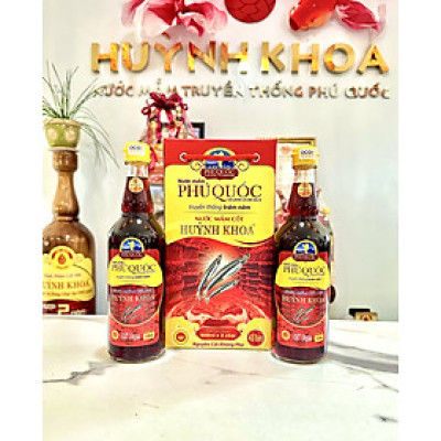 Đặc Sản Kiên Giang - Nước mắm truyền thống Phú Quốc Huỳnh Khoa - 43 độ đạm - Hộp 2 chai 520ml