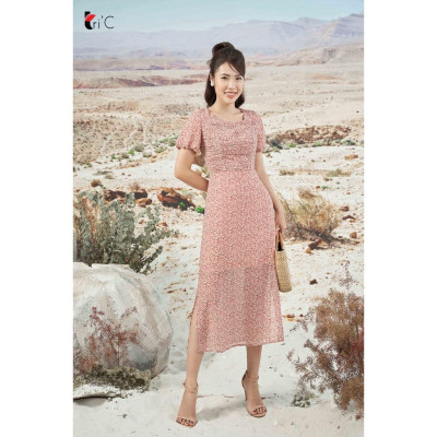 Đầm maxi hoa nhí, cổ vuông rút dúm trước Tri