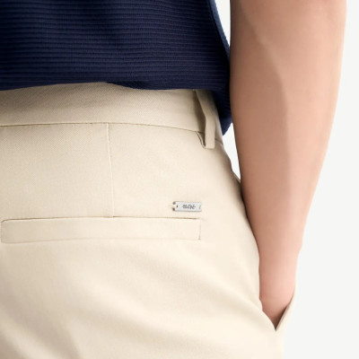 Quần kaki nam đính nhãn kim loại Form Slim cropped - ROUTINE 10S25PCA002