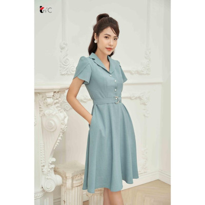 Đầm xòe cổ 2 ve, tay bồng Tri