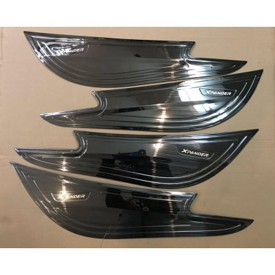 Bộ ốp tapli cánh cửa titan dành cho xe Xpander